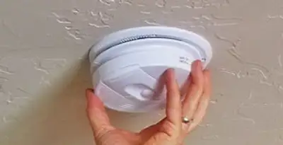 Smoke detector installation service ensuring home safety in Peoria, IL